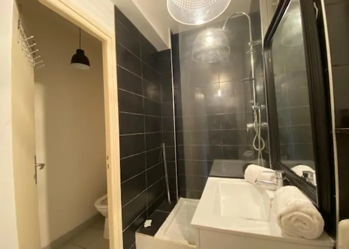 Apartment Charming 44m Near Downtown